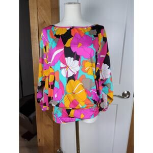 Trina Turk Floral Print Loose-Fit Blouse Tunic with Batwing Sleeves